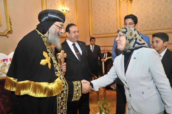 Labor Minister Nahed al-Ashari